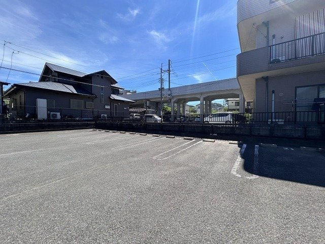 プティボヌールⅠの駐車場|駐車場完備です