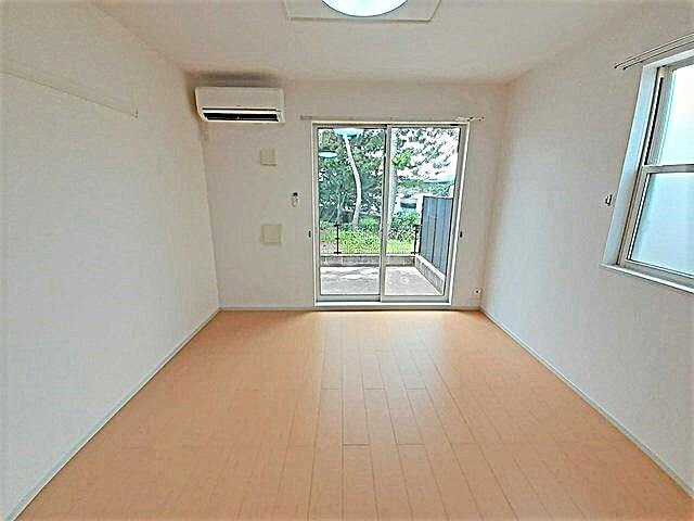 コースト　フローの内装|内装は落ち着いています