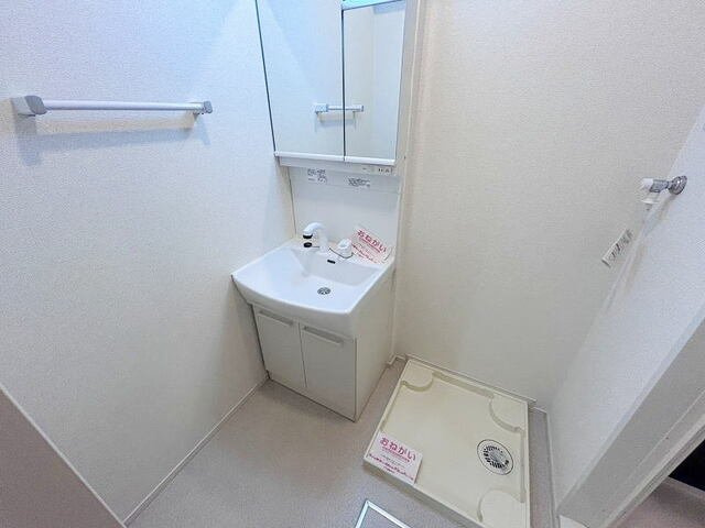 ＳＱＵＡＲＥ　新町の洗面所|コンパクトで使いやすい洗面所