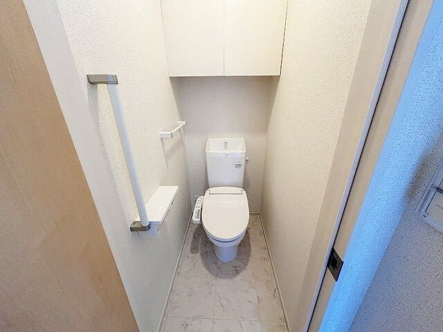エレガント　ネオ　Ⅳのトイレ|落ち着いた色調のトイレです