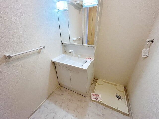 エレガント　ネオ　Ⅳの洗面所|使いやすい洗面所です