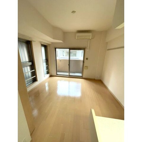 プレサンス新栄デコール　名古屋市賃貸　仲介手数料無料の居間・リビング