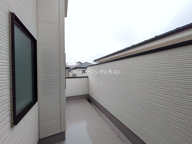仲介手数料無料　KEIAI GRACE所沢市下安松20期・新築全2棟のバルコニー