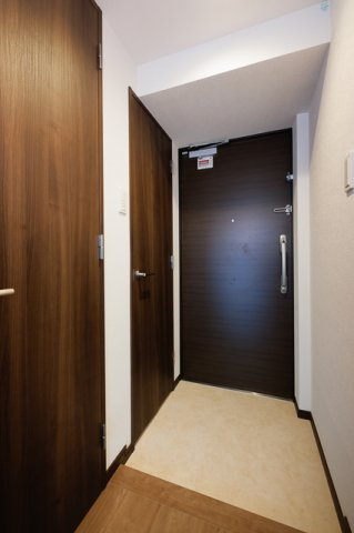 フィシオ飯田橋の玄関|※写真は同タイプ住戸です。