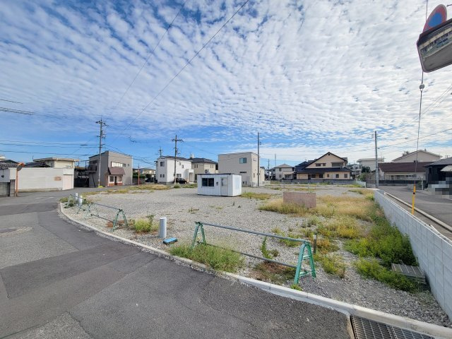 ライフフィールド紀ノ川駅北の外観
