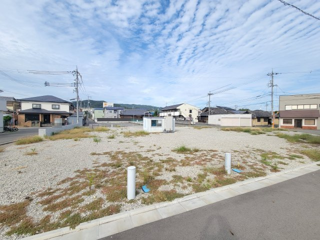 ライフフィールド紀ノ川駅北の外観