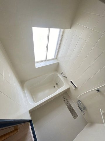 本町４丁目戸建の浴室