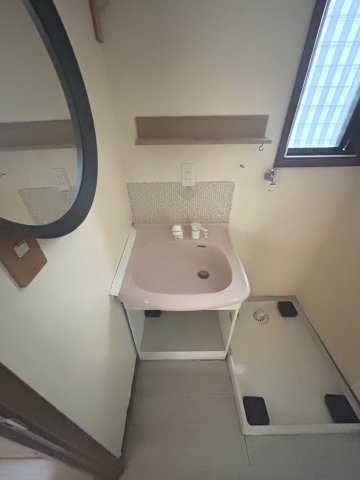 本町４丁目戸建の洗面所