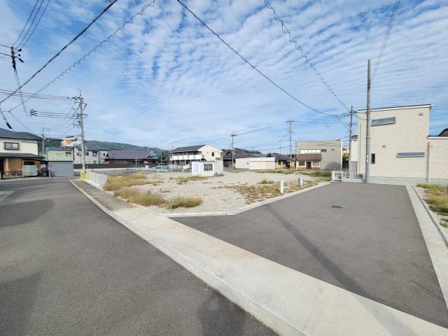 ライフフィールド紀ノ川駅北の外観