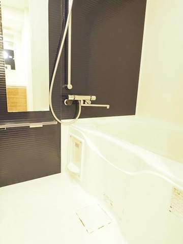 新品家具付きマンション亀戸3(KaGood東京)の浴室