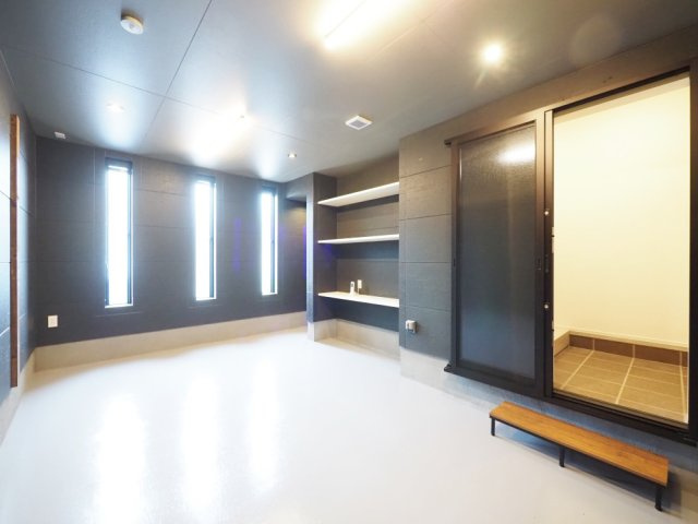 GARAGE YOKONUMAの設備