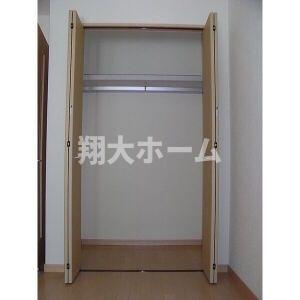 ソーレルーナＡ棟の収納