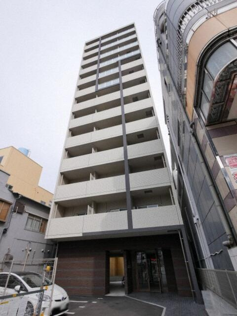 レジデンシャルヒルズ香椎駅前の外観