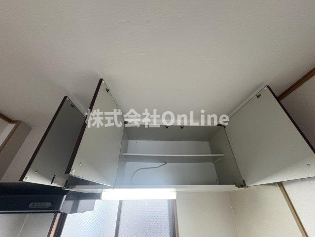 東大阪市高井田中１丁目の賃貸マンションの収納