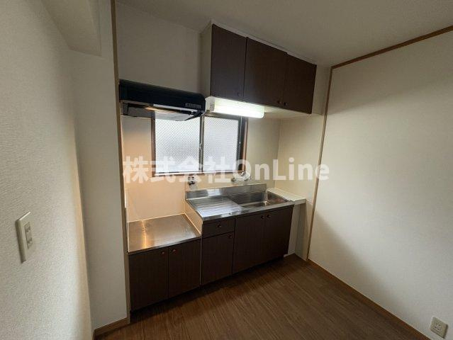 東大阪市高井田中１丁目の賃貸マンションのキッチン