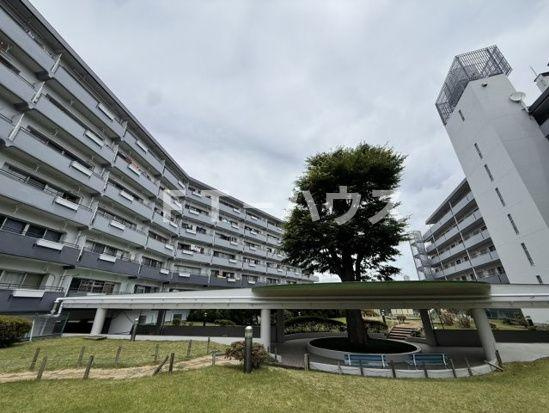東船橋和光台ハイツ２号棟の外観