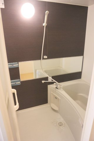 メゾン　ド　スフィアの浴室|別部屋　参考写真