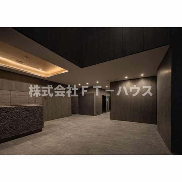 ザ・パークハビオ行徳駅前のロビー