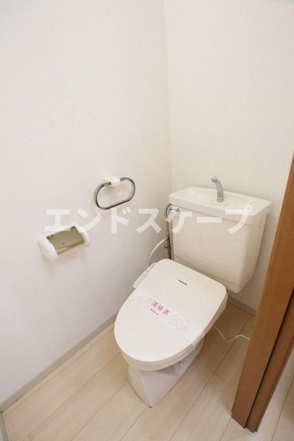 中里マンションのトイレ|高崎、前橋のお部屋探しはエンドスケープまで！お客様の理想お聞かせ下さい♪