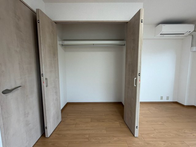 文京区根津２丁目の賃貸マンションの収納