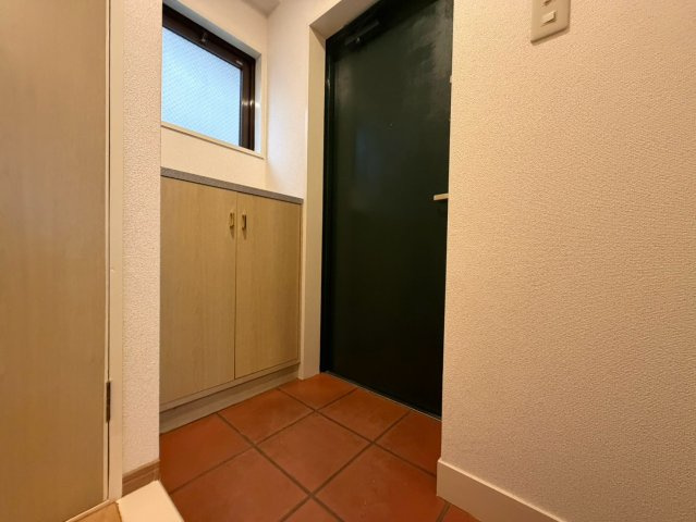文京区根津２丁目の賃貸マンションの玄関