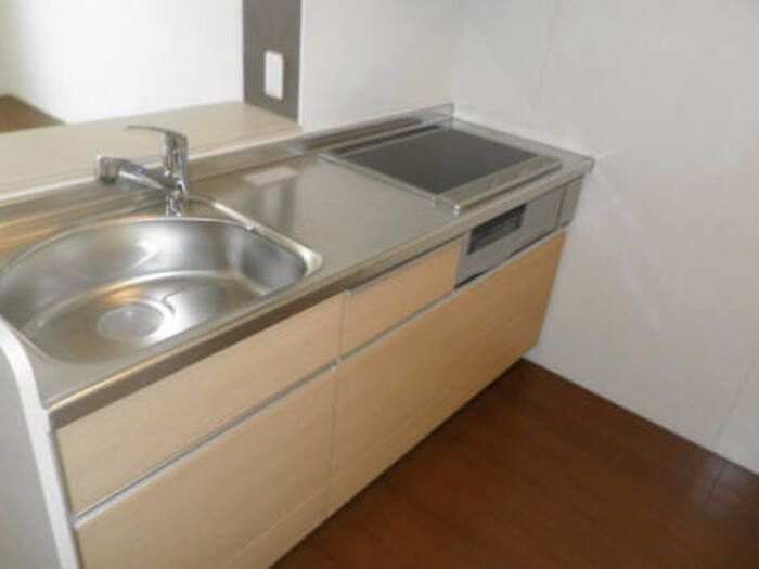 Ｄ－ｒｏｏｍ小矢部　A棟のキッチン