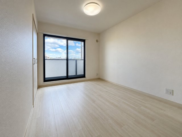 ラモーナ滝ノ町Ⅰの洋室|同型参考写真