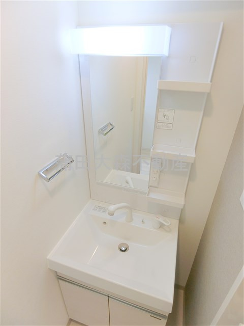 LUXENAラグゼナ平和島の洗面所|洗面脱衣所　独立洗面台