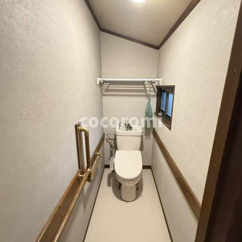 枚方市牧野阪貸家のトイレ