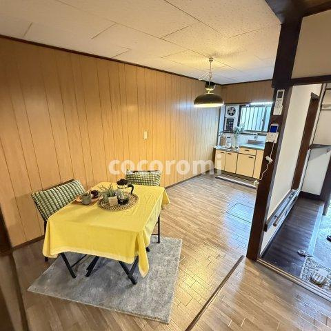 枚方市牧野阪貸家のロビー