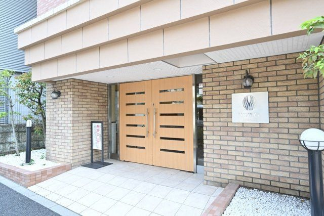 アーバイル目白台のエントランス