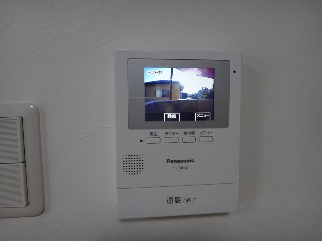 ラフィーネ出水のセキュリティ|カラーモニター付きインターホンです