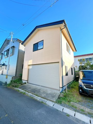 八戸市江陽4丁目の駐車場