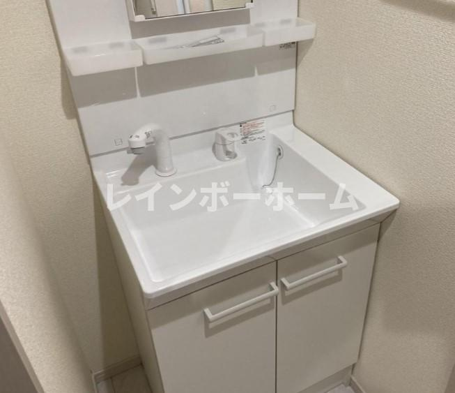 リーブルファイン中央区本町西の独立洗面台