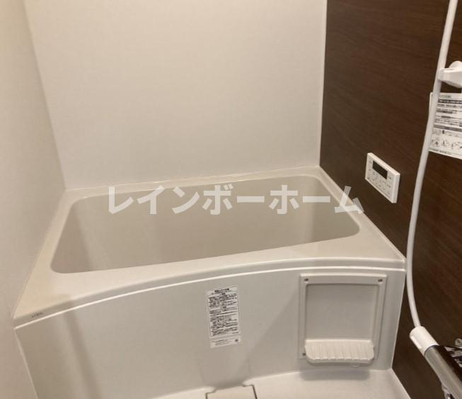 リーブルファイン中央区本町西の浴室