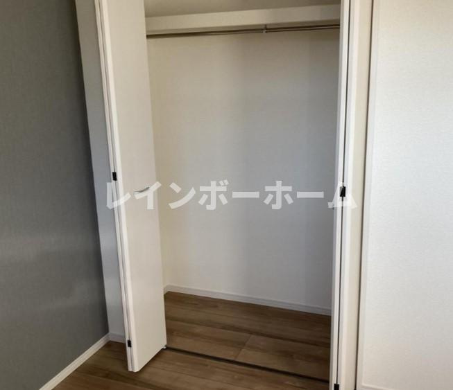 リーブルファイン中央区本町西の収納