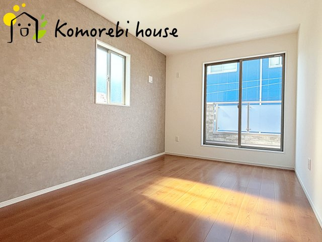 上尾市本町　2期　新築一戸建て　　01　の寝室