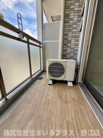 エスリード京橋アミュゼのバルコニー