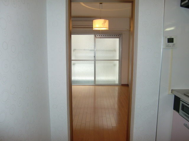 錦マンションの洋室