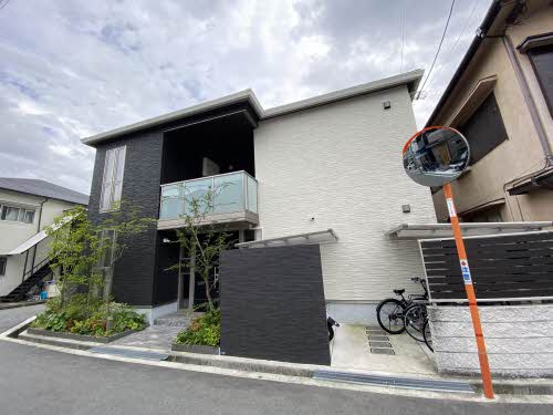 アドゥコ寺田町の外観