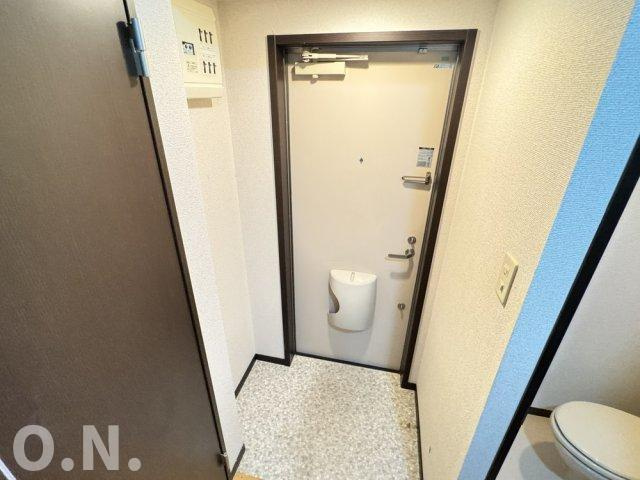 フジパレスパルトネールさとのⅡ番館の玄関
