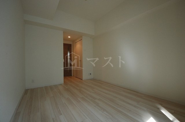 エスリード谷町四丁目の居間・リビング