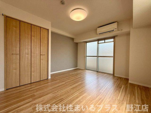 クレールソフィア都島の洋室