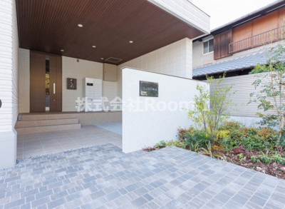 【エントランス】 | Ｃｈｅｚ－ｔｏｉ下新庄 | 建物の内部です