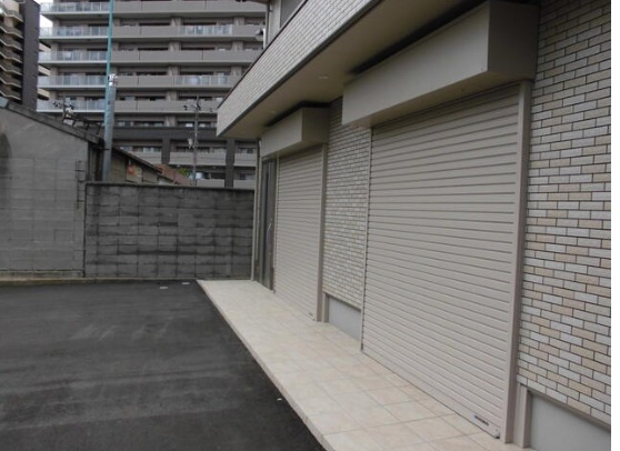 堺区山本町1丁 貸倉庫