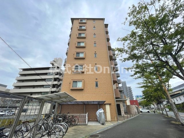 ロータリーマンション長田東の外観