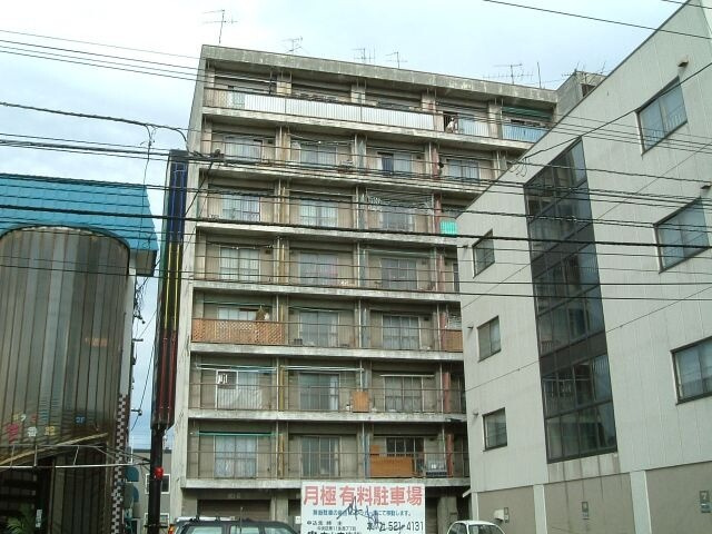 内山マンション