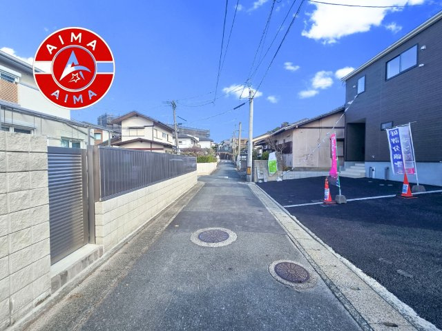 福岡市東区若宮4丁目第7-2棟（1号棟）の前面道路含む現地写真|前面道路です。

