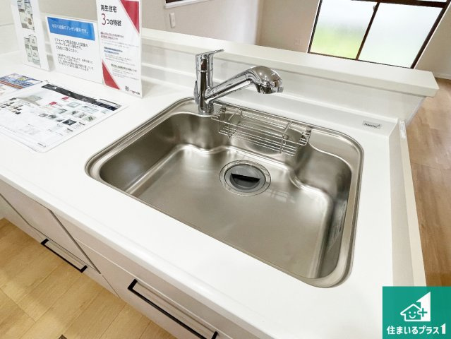 宝塚市安倉中　中古一戸建ての設備|広々としたシンクで食器洗いも楽々！
