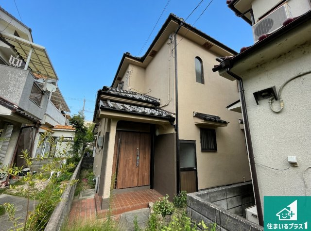 宝塚市安倉中　中古一戸建ての外観|現地外観写真、子育てがしやすい住環境！
